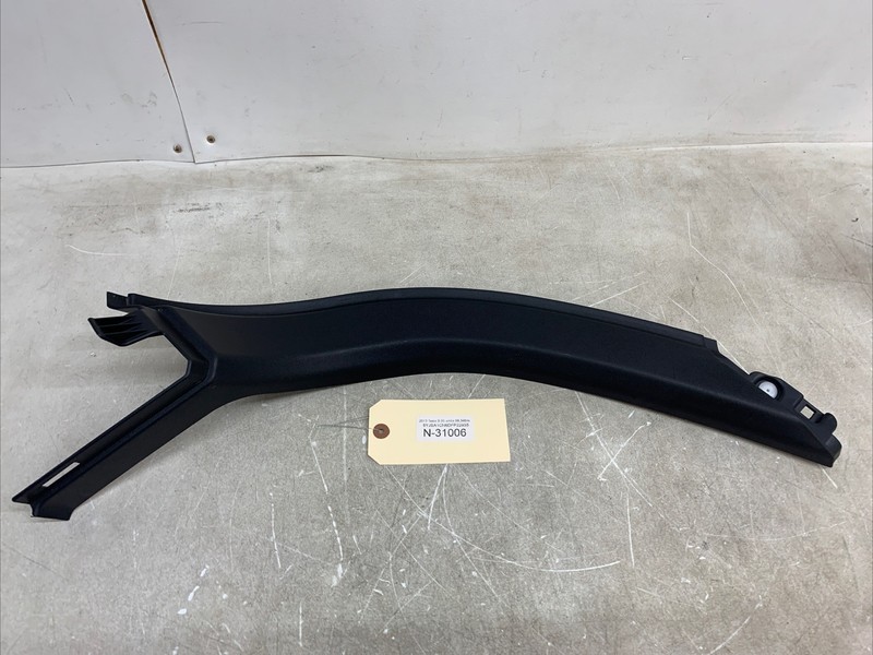 12-16 Tesla Model S TRUNK TRIM LIFTGATE SIDE TRIM LEFT 1009065-00-A 31006 U5