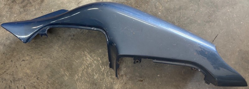 1996 Kawasaki ZX750 ZX 750 ZX7R Ninja Right Rear Fender Tail Fairing Cowling A3