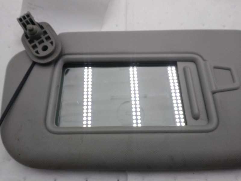 2020 KIA RIO Sun Visor Grey 4DR SED OEM Part 646658 144K Mileage