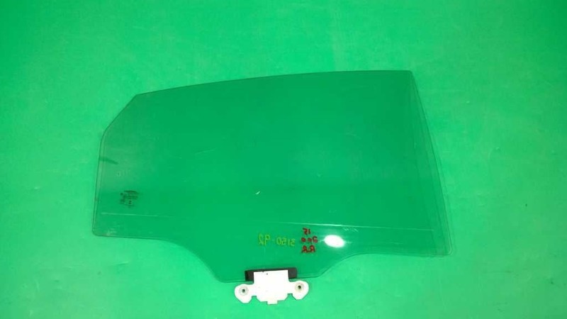 15 16 17 200 PASSENGER RIGHT REAR WINDOW DOOR GLASS OEM 3150-92
