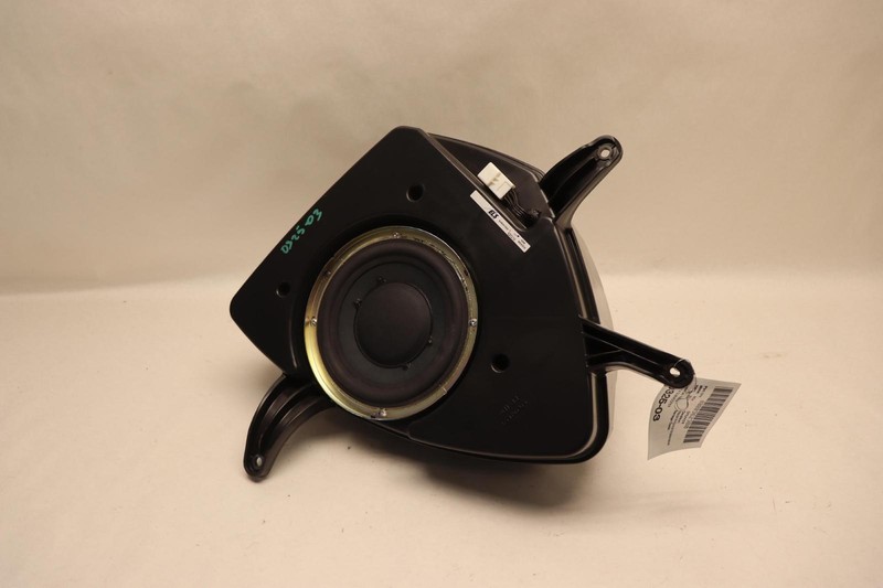 2014-2016 ACURA MDX REAR TRUNK SUBWOOFER AUDIO SPEAKER BASS BOX OEM