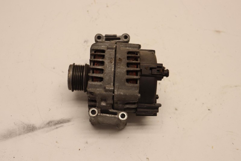2013-2017 AUDI Q5 2.0L TURBO ENGINE MOTOR ALTERNATOR GENERATOR OEM