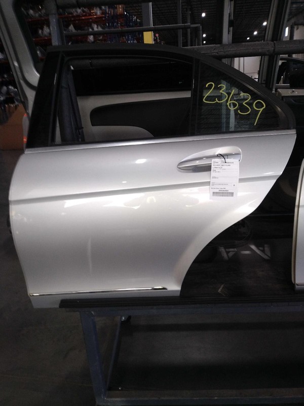 2014 MERCEDES C-CLASS Left Rear Door SILVER OEM Used 117110 190K Miles
