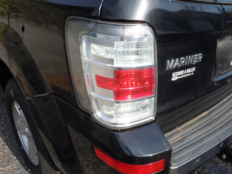 2008-2011 Mercury Mariner Tail Light Lamp Driver Left LH