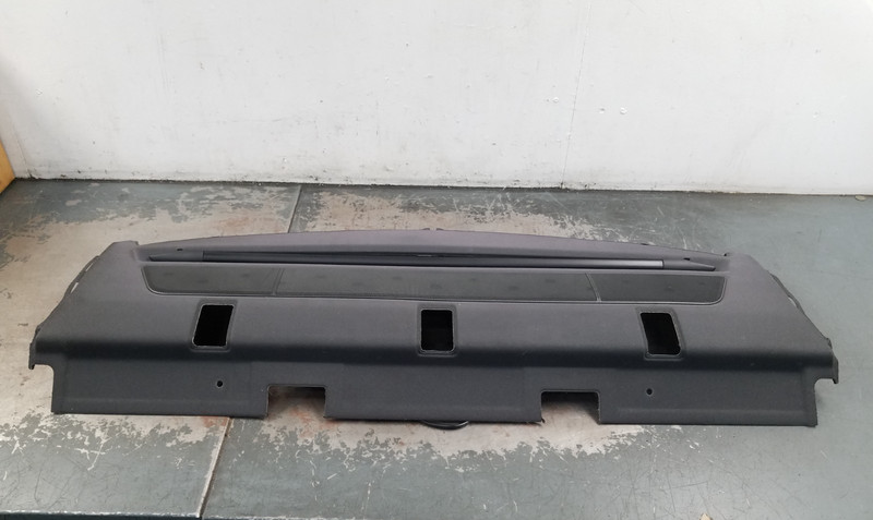 2010 Mercedes Benz AMG C 63 Rear Package Tray #8001 Q6