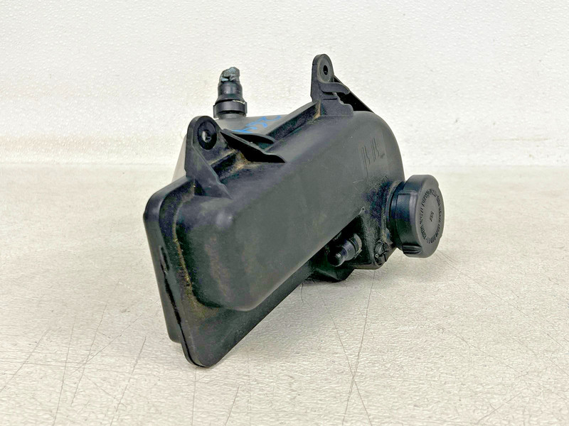 ⭐1999-2002 BMW Z3 ENGINE RADIATOR COOLANT EXPANSION FLUID TANK OEM LOT2640