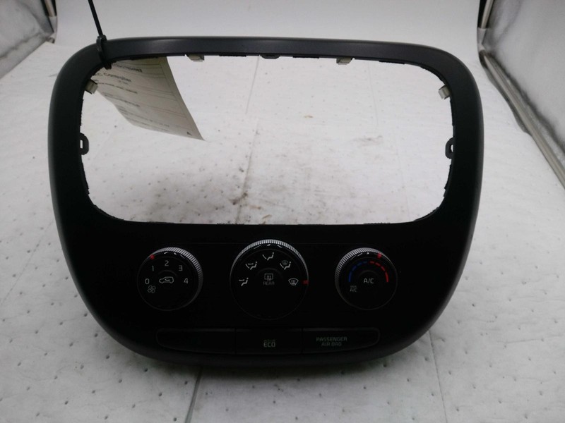 2016 KIA SOUL A/C Selector Switch OEM Blue 97250B2AS0 118K Miles