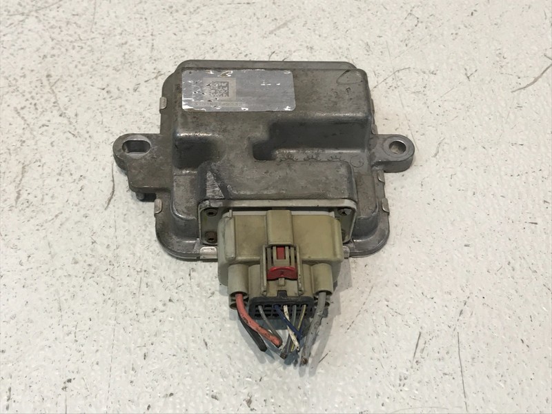 2014-2022 CADILLAC ESCALADE OEM FUEL PUMP CONTROL COMPUTER MODULE