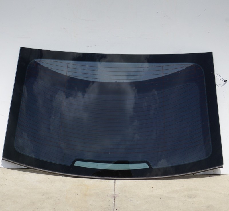 2017 - 2020 Lincoln Continental Rear Windshield Back Glass Window OEM