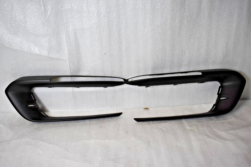 2017 2018 2019-2021 PORSCHE PANAMERA FRONT BUMPER LOWER TRIM LEFT AND RIGHT