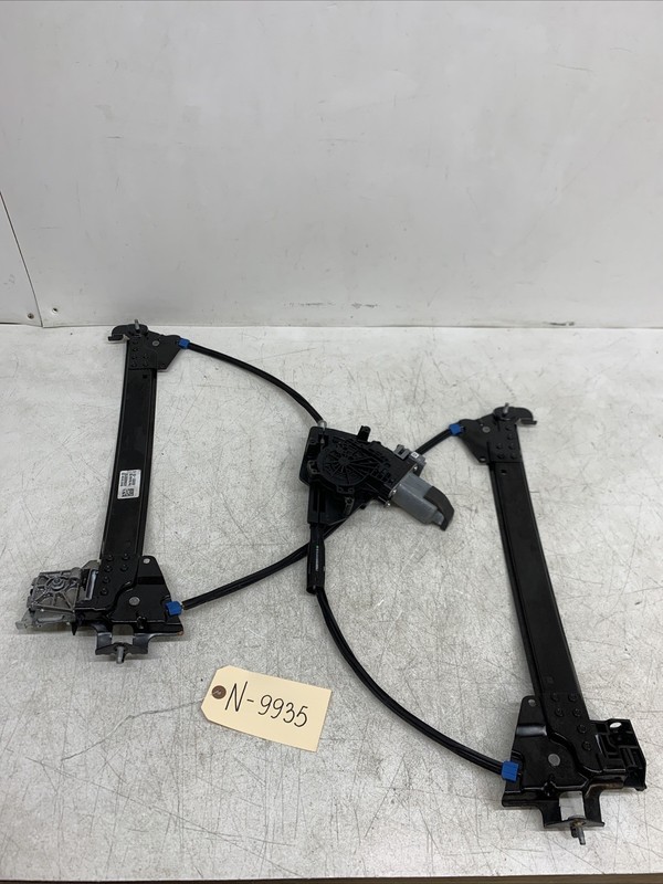 12-20 TESLA S FRONT LH SIDE DOOR WINDOW REGULATOR MOTOR OEM 600655100G 9935 U19
