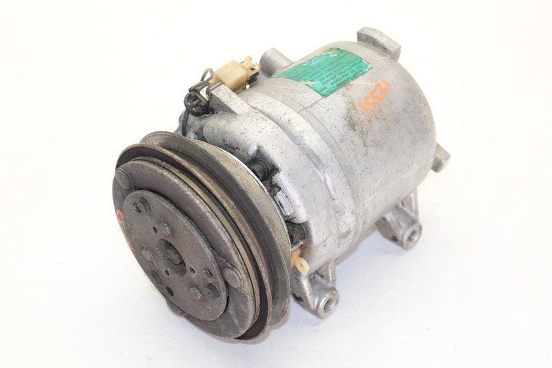 86-89 Nissan Pickup D21 4 Cylinder Ac Compressor Assembly