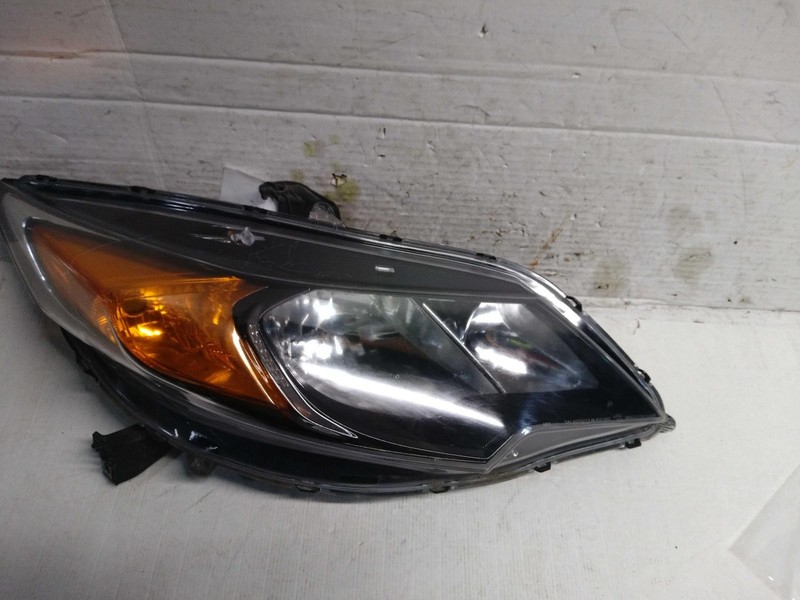 Used Right Headlight Assembly fits: 2015 Honda Civic Cpe Right Grade B