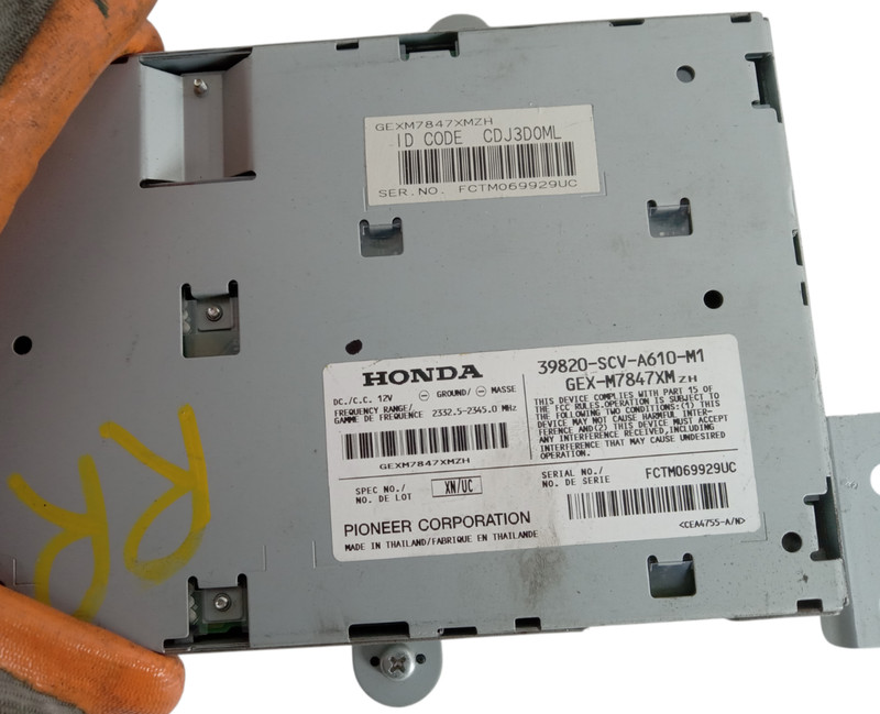 2003 2006 Honda Element Satellite Radio Receiver Module OEM 39820SCVA610M1