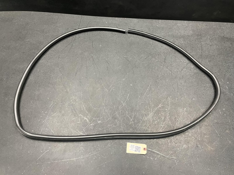 Front Left Door Body Weatherstrip 2022 Subaru Forester 63571-SJ000 2019 - 2023
