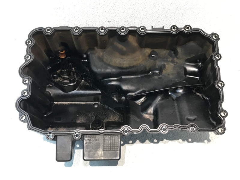 2013 BMW 328i N20 2.0L GAS ENGINE MOTOR LOWER OIL PAN TANK RESERVOIR OEM