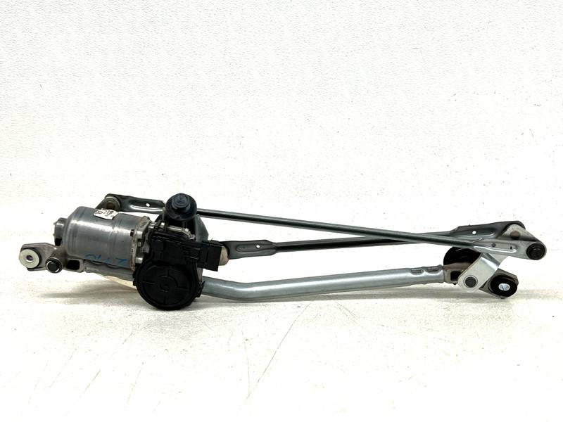 ⭐21-23 HYUNDAI ELANTRA WINDSHIELD WIPER TRANSMISSION LINKAGE W/MOTOR OEM LOT2710