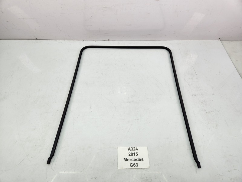✅ 13-18 OEM Mercedes W463 G63 AMG Rear Left Driver Side Door Window Cover Frame