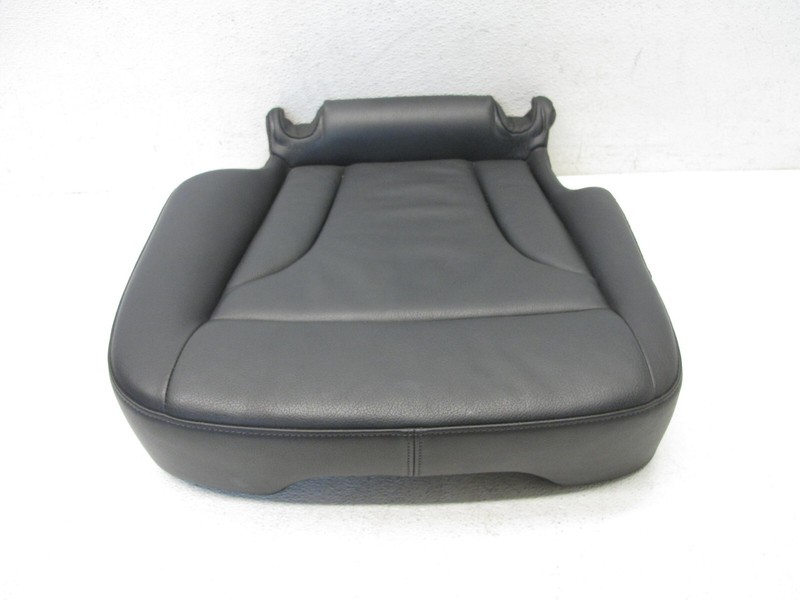09-12 AUDI 8R Q5 LOWER BOTTON SEAT SKIN PASSENGER RIGHT REAR OEM 082223