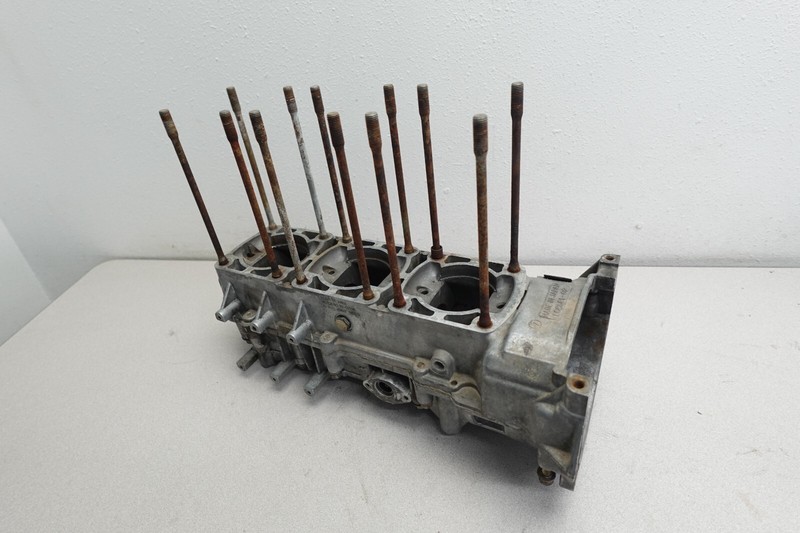 1990-1991 Polaris RXL SKS Touring 650 Snowmobile OEM Engine Crankcase Ass'y
