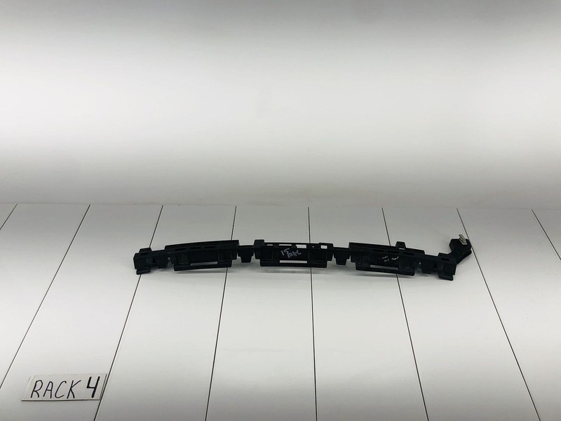 13-15 CHEVROLET MALIBU REAR BUMPER CENTER MOUNT SUPPORT BRACKET OEM