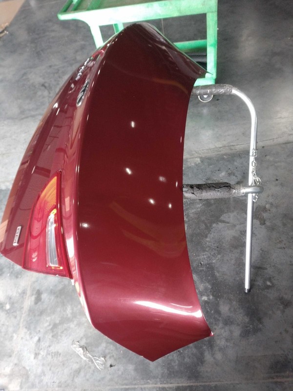 2015 KIA OPTIMA Deck Lid Trunk Lid Red OEM 692002T530 131K Miles