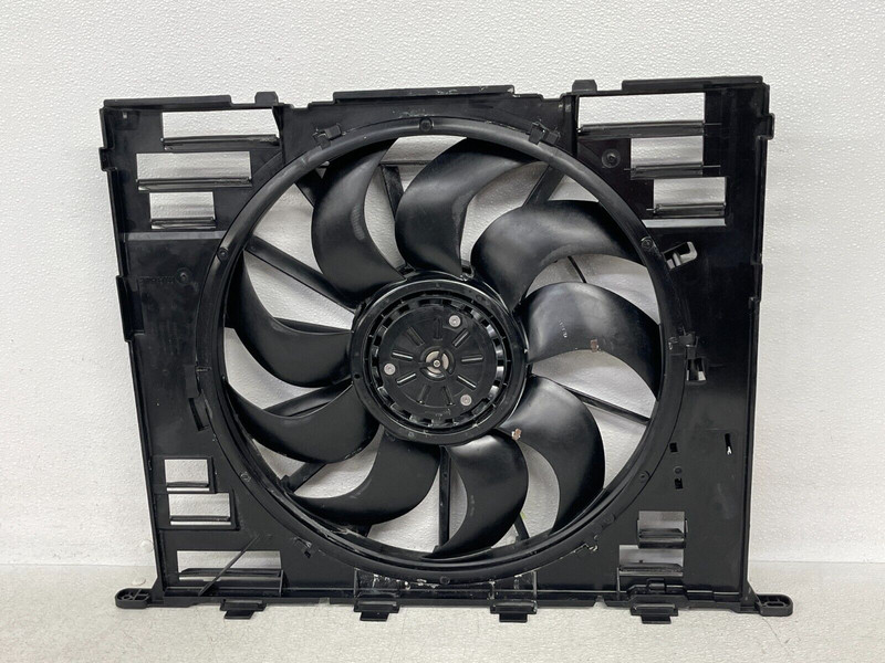 ⭐2017-2020 BMW G30 530I 540I ENGINE RADIATOR COOLING FAN MOTOR ASSEMBLY UNIT OEM