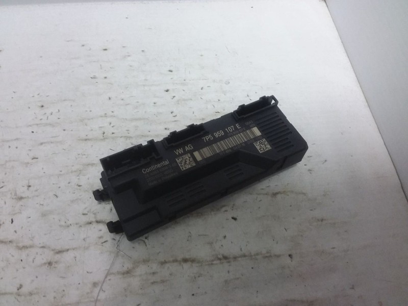 Liftgate Control Module Fits 15-19 PORSCHE MACAN 7P5959107E