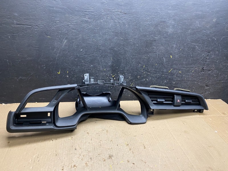 2016-2021 Honda Civic Speedometer Gauge Cluster Air Vent Bezel Trim Oem u4835 DG