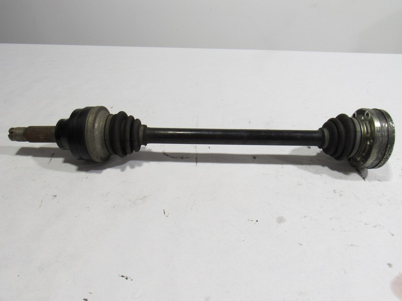 08-12 Maserati Granturismo S 2010 RWD 4.2L Rear Left Driver Axle Shaft ^:O