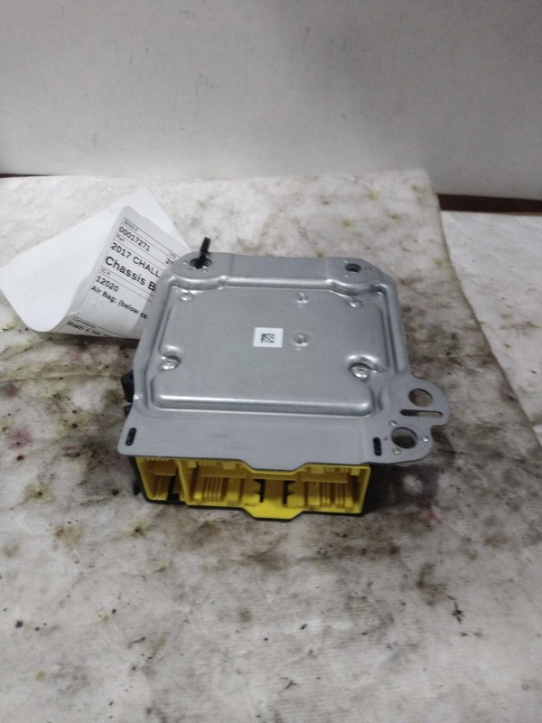 Used Air Bag Module fits: 2017 Dodge Challenger Air Bag below center console and