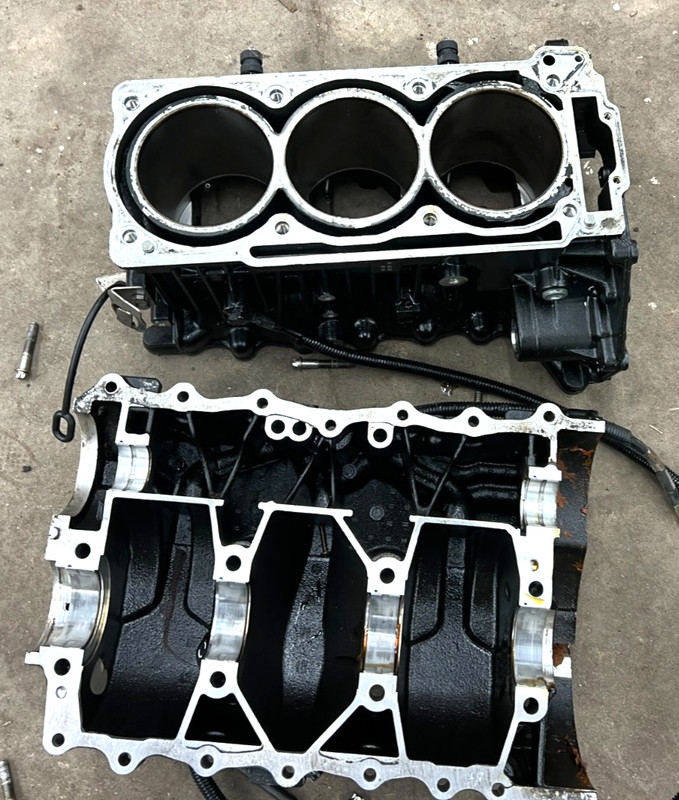 2006-2017 SEADOO 4 Tec ENGINE BLOCK GTI GTX LTD RXP CRANK CASE 130 155 185 215