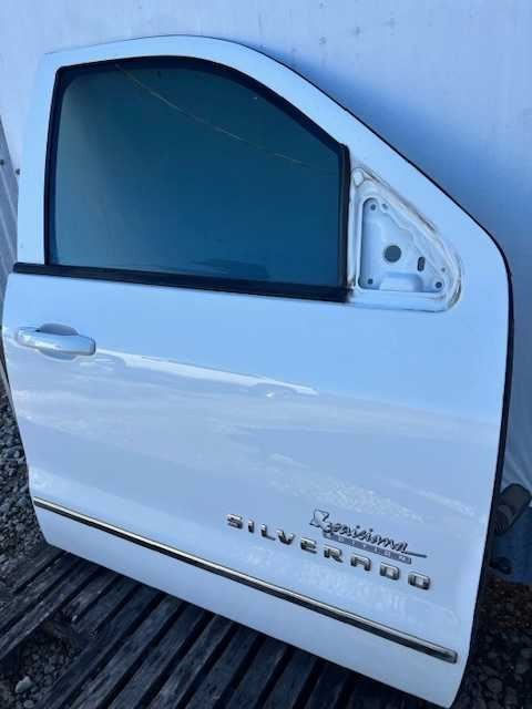 14 15 16 17 18 SILVERADO SIERRA CREW CAB RIGHT FRONT PASSENGER DOOR BS-442