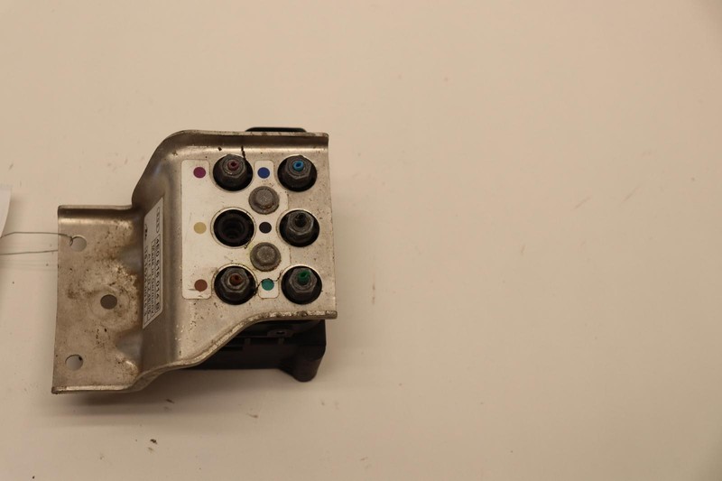 2004-2010 AUDI A8 QUATTRO AIR SUSPENSION BLOCK VALVE MODULE SOLENOID OEM