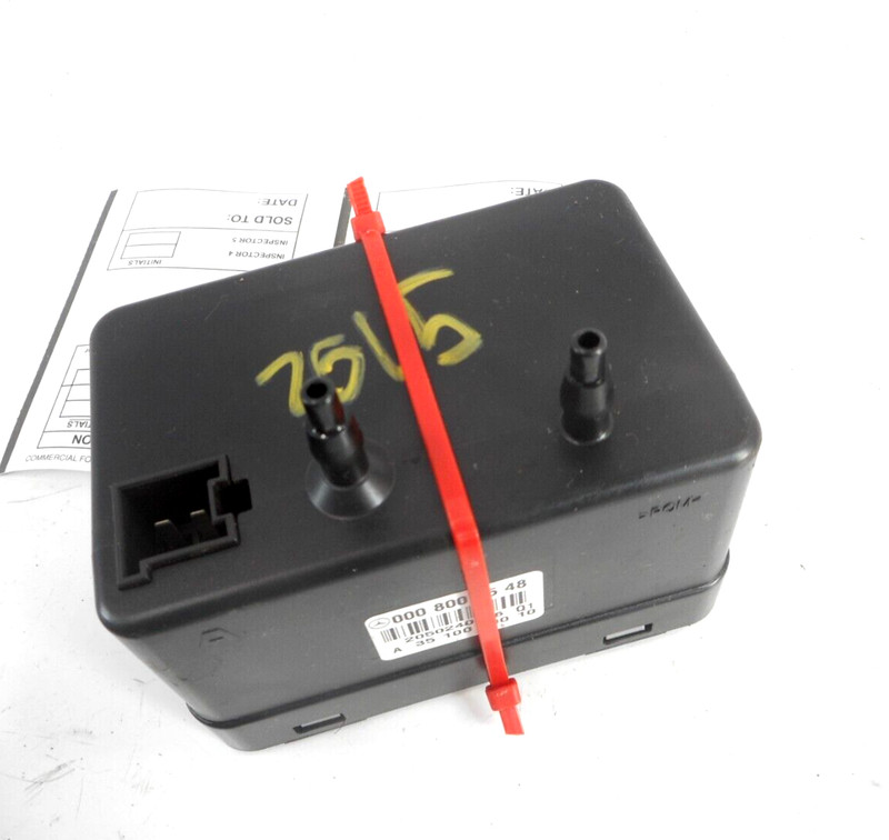 Mercedes-Benz ML500 Air Vacuum Pump 0008002548 OEM 2006