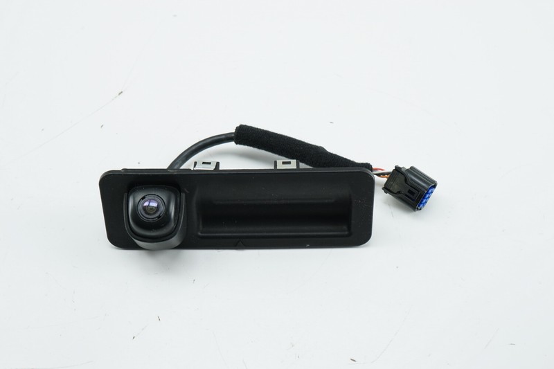 HYUNDAI ELANTRA Backup Camera Rear View Back View Handle Switch OEM 2017 - 2019
