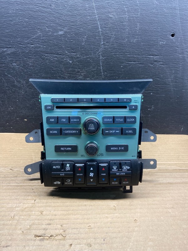 2009 to 2011 Honda Pilot AM FM CD Audio Radio Player Climate Control AE4536 DG