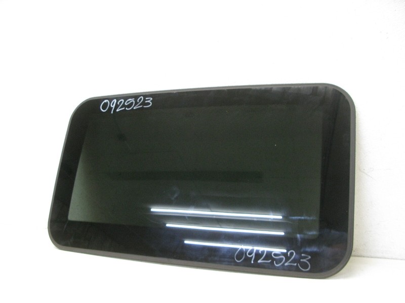 09-16 AUDI B8 A4 SEDAN WAGON SUN ROOF SUNROOF GLASS WINDOW OEM 092523
