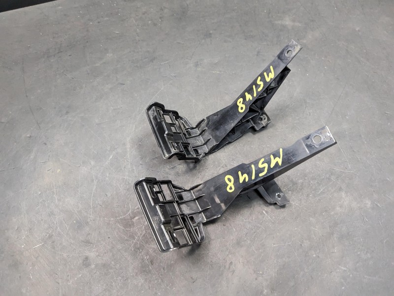2PC Rear Bumper Left & Right Bracket 2018 Mercedes CLA250 1178852201 2014-2019