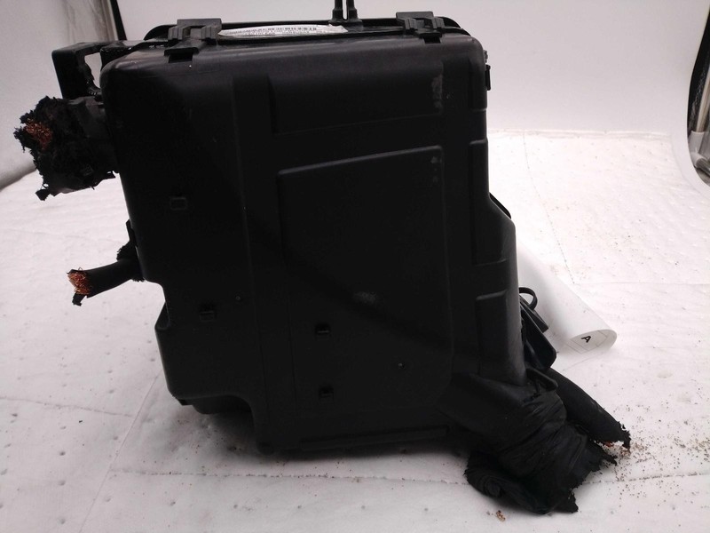 2019 KIA SORENTO Fuse Box OEM Silver 3.3L 123K Miles - Warranty Included