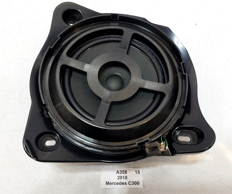 ✅ 2015-2023 OEM Mercedes C300 A205 Subwoofer Audio Speaker Woofer