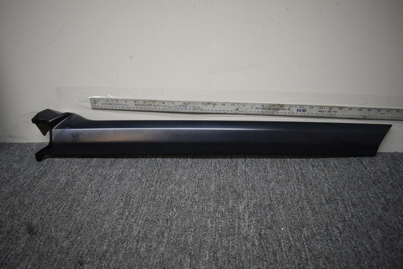 2010-2013 LAND ROVER DISCOVERY 4 DRIVER SIDE PILLAR FACTORY OEM