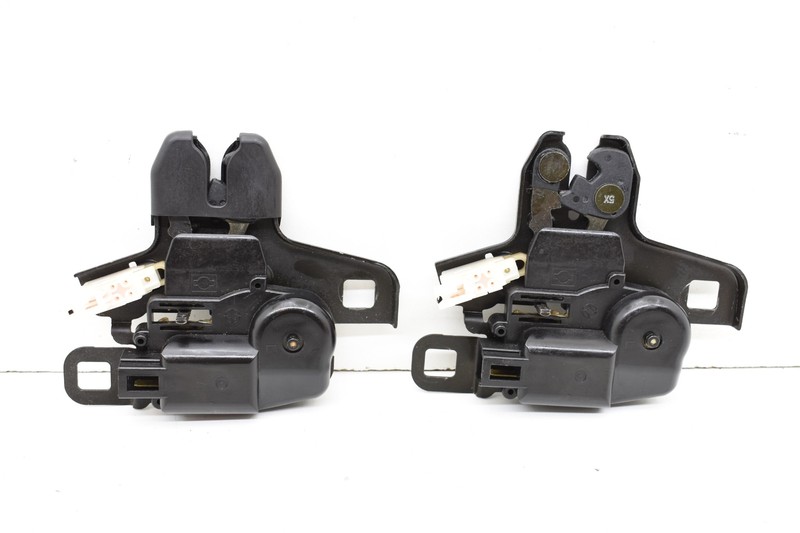 2006 NISSAN 350Z CONVERTIBLE TOP ROOF LH RH SIDE LOCK LATCH OEM KW38