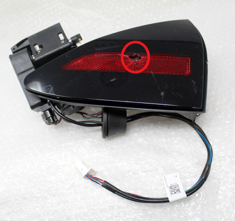 2021-2024 TESLA MODEL S PLAID RIGHT CHARGE PORT DOOR COVER 1589147-00-A OEM