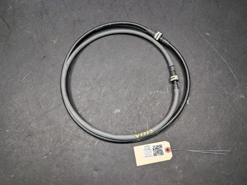 2PC Fuel Tank To Engine Hoses Set 2017 Volvo S60 31452002 2014 2015 2016 2018