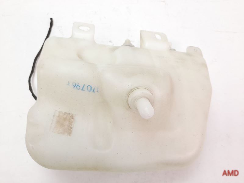 1997 BMW 540i 528i 525i 530i E39 Windshield Washer Tank Reservoir 61678361439