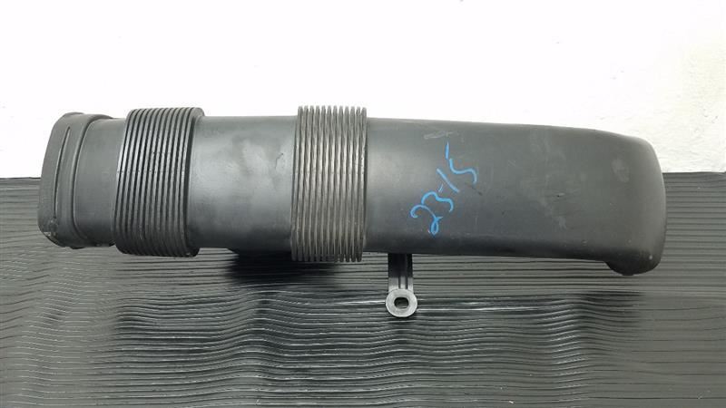 07-10 BMW X5 4.8L Right Passenger Air Intake Boot OEM 13-71-7-548-900