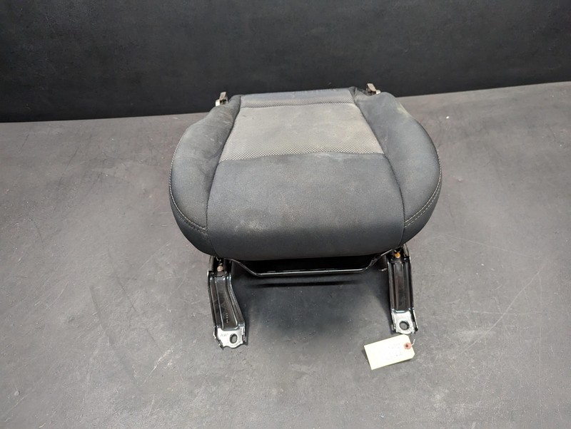 Front Left Seat Lower Frame w/ Cushion 2018 Nissan Pathfinder 2017 2019 2020