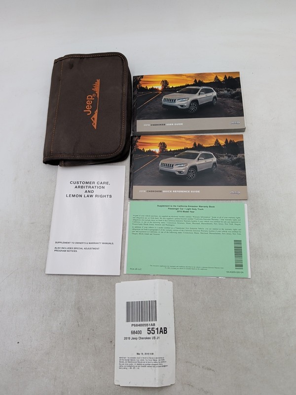 2019 Jeep Cherokee Owners Manual Set With Case Free Shipping