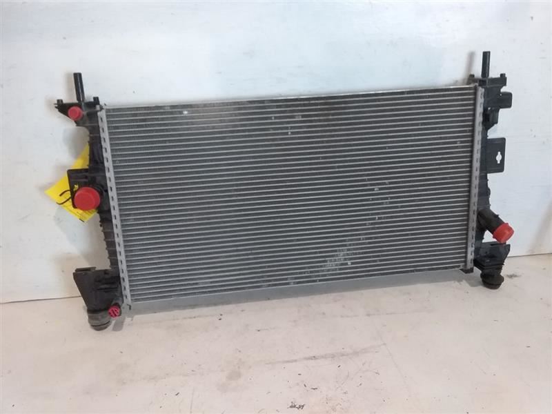 2012-2018 Ford Focus Radiator 2.0L w/o Turbo VIN 2 8th Digit Gasoline